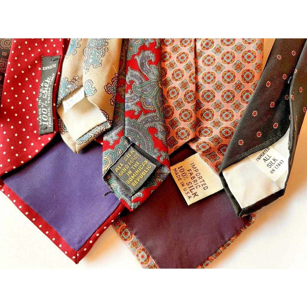 Vintage Men's SILK Ties Lot Of 20 - Classic Paisley Geometric Polka Dot Variety